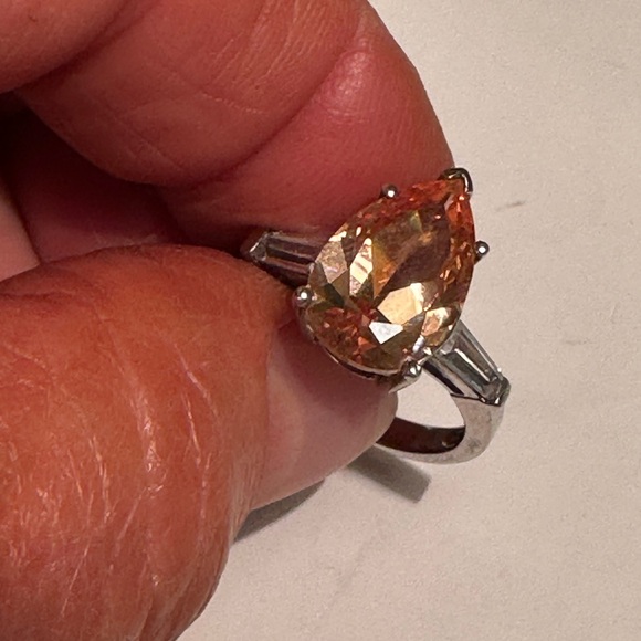 Silver and Citrine Ring Sz 7 - Picture 10 of 10